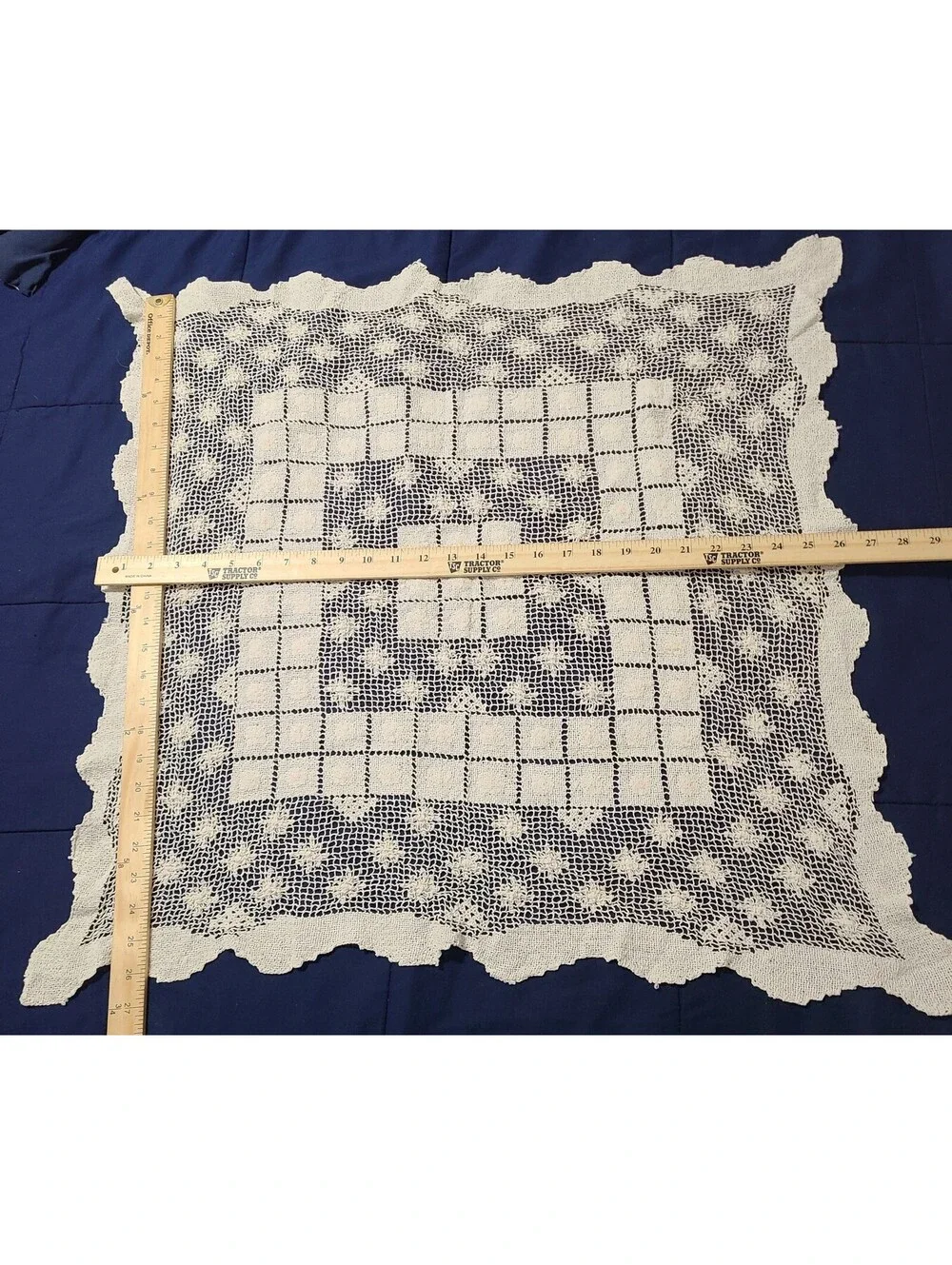Vtg Handmade Crochet Lace Table Topper Spider Motif Filet Lace Size 24x24 Cream
